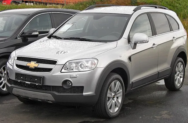 Chevrolet Captiva C100 (2007–2011)
