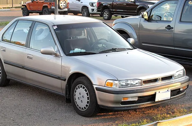 ภาพ: Elise240SX · CC BY-SA 4.0 · Wikimedia Commons Honda Accord CB ตาเพชร (1990–1993)