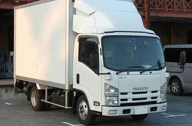Isuzu ELF