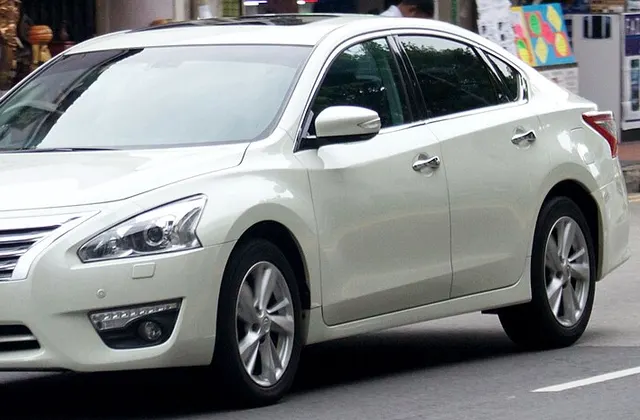 ภาพ: EurovisionNim · CC BY-SA 4.0 · Wikimedia Commons Nissan Teana L33 (2013–2018)