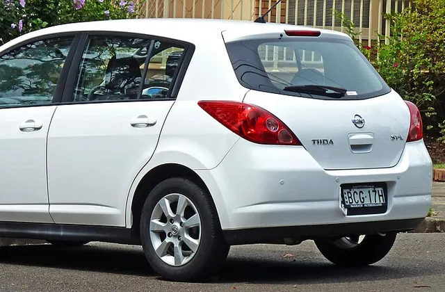 Nissan Tiida C11 (2006–2012)