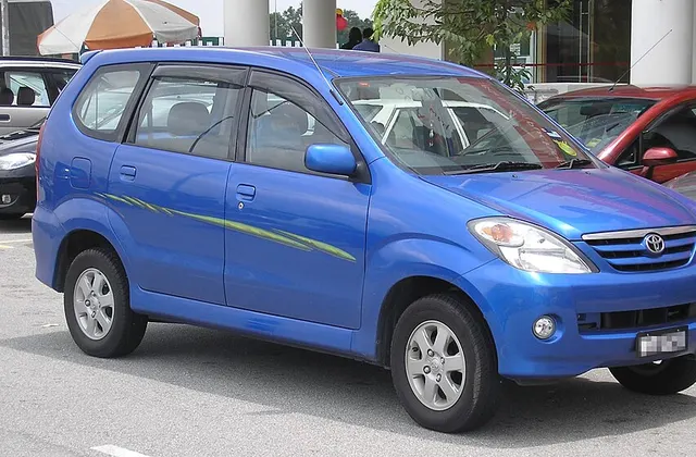 Toyota Avanza F601 (2004–2011)